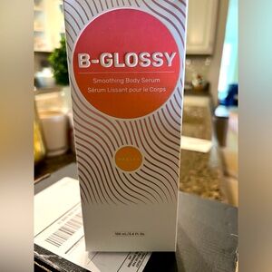 Maelys B-GLOSSY-